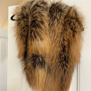 Cinq à Sept NWT real fox fur with grosgrain ribbon